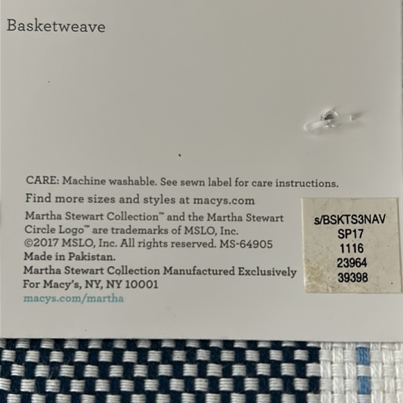 NWT Martha Stewart 3 Kitchen Towels - Picture 6 of 7